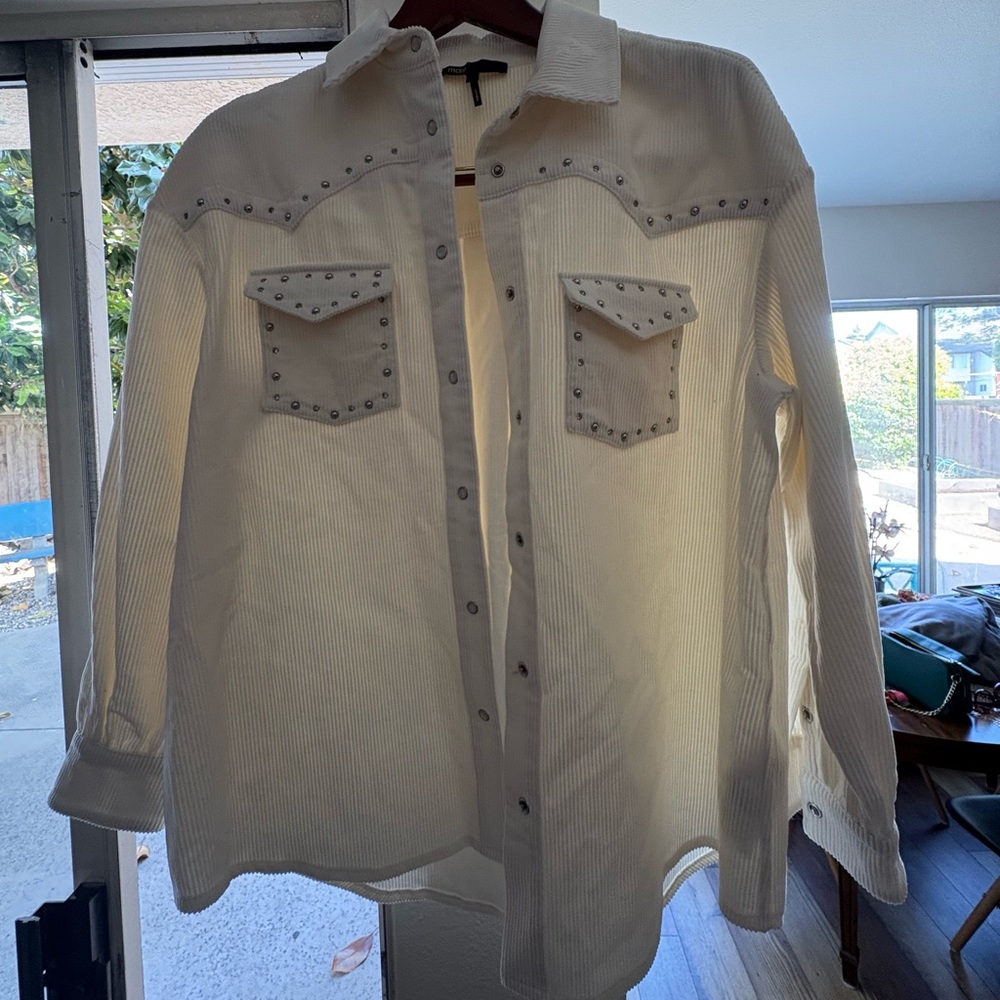 Women’s white corduroy jacket